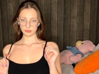 Webcam model ChristieHaluska from Web Night Cam profile picture Webcam model ChristieHaluska from Web Night Cam