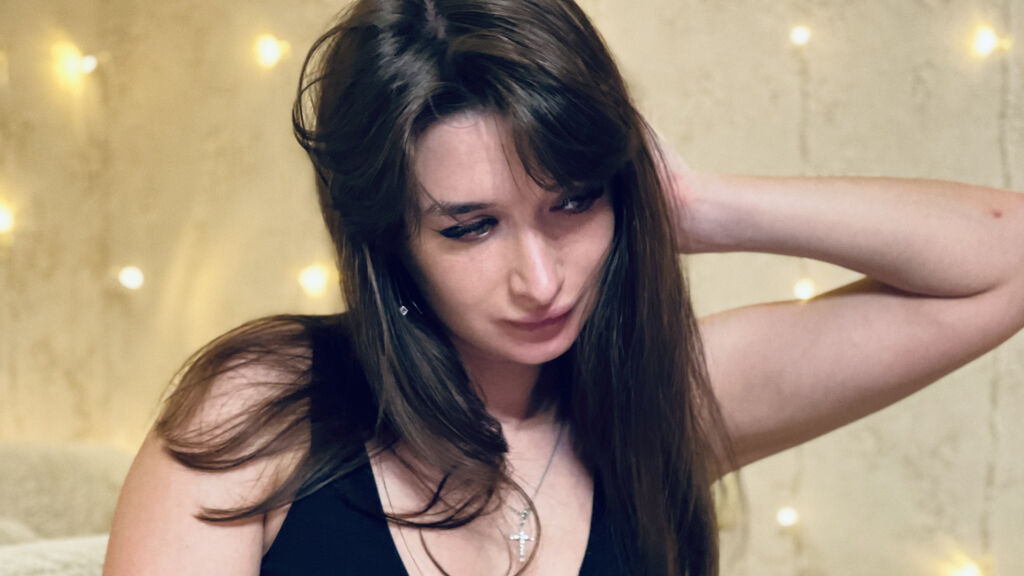 EllaGan's profile from Jasmin at GirlsOfJasmin'
