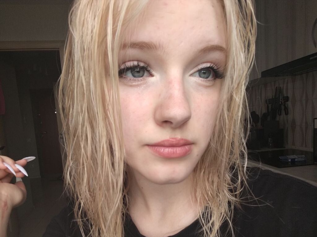 Image of cam model AnnitaKratochvil from Web Night Cam