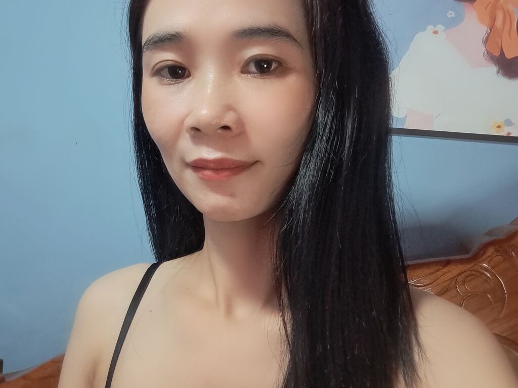 EllyThuy