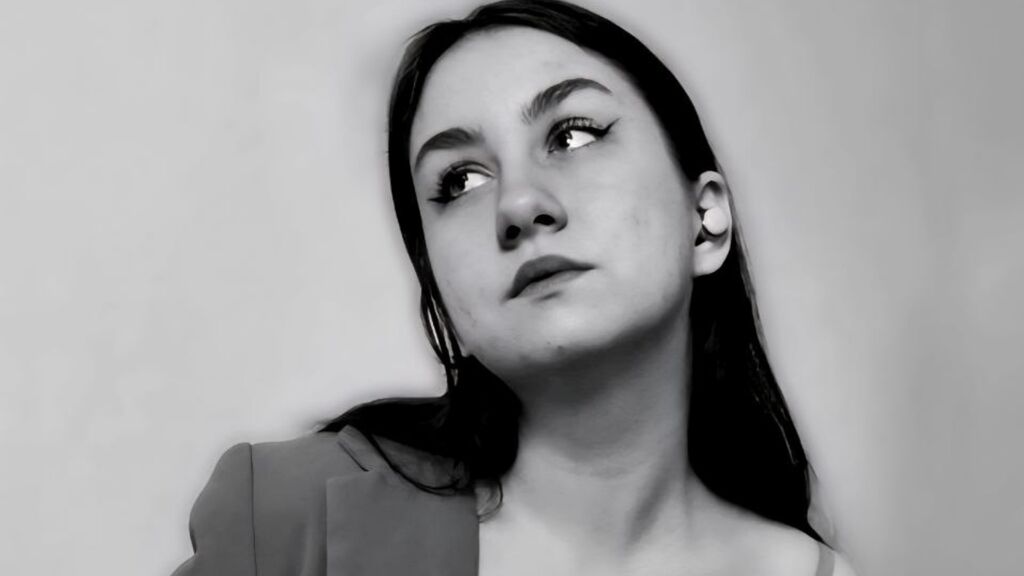 PollyBloomm
