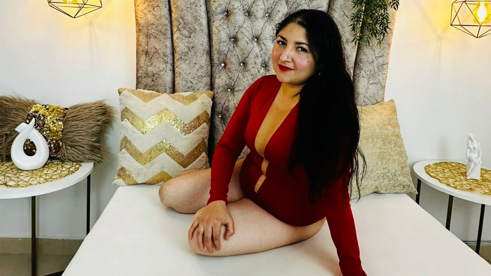 JasmineJaramillo erotic portrait