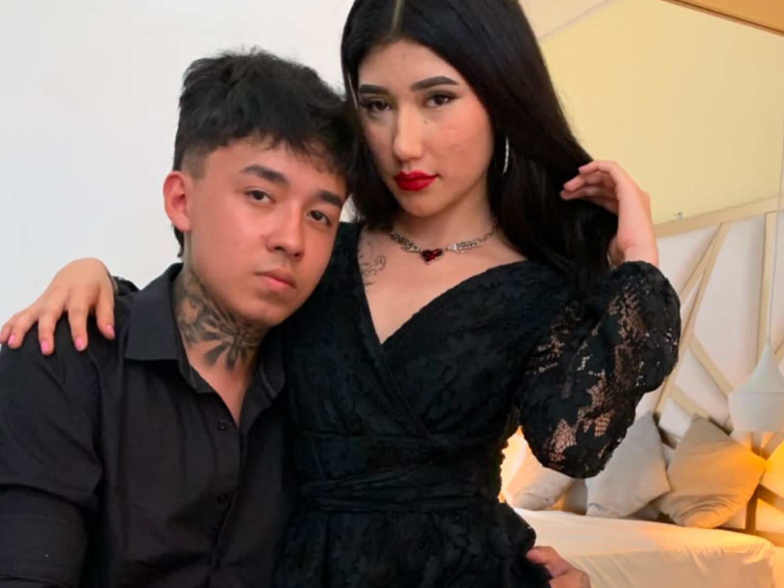 Live cam for AlisonAndNathan