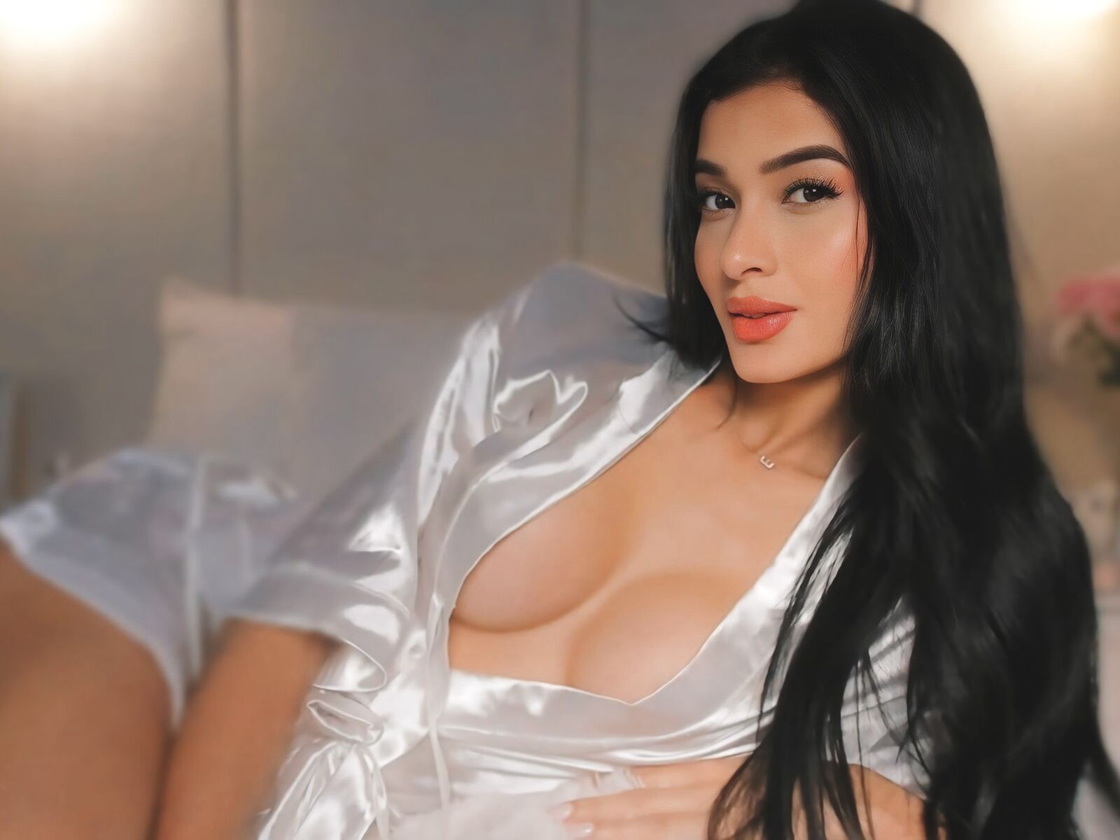 Live cam for AmelyGreys
