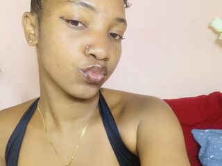 ChristinaZa Livejas webcam