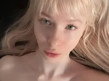 Chat with JuliaGavrilina