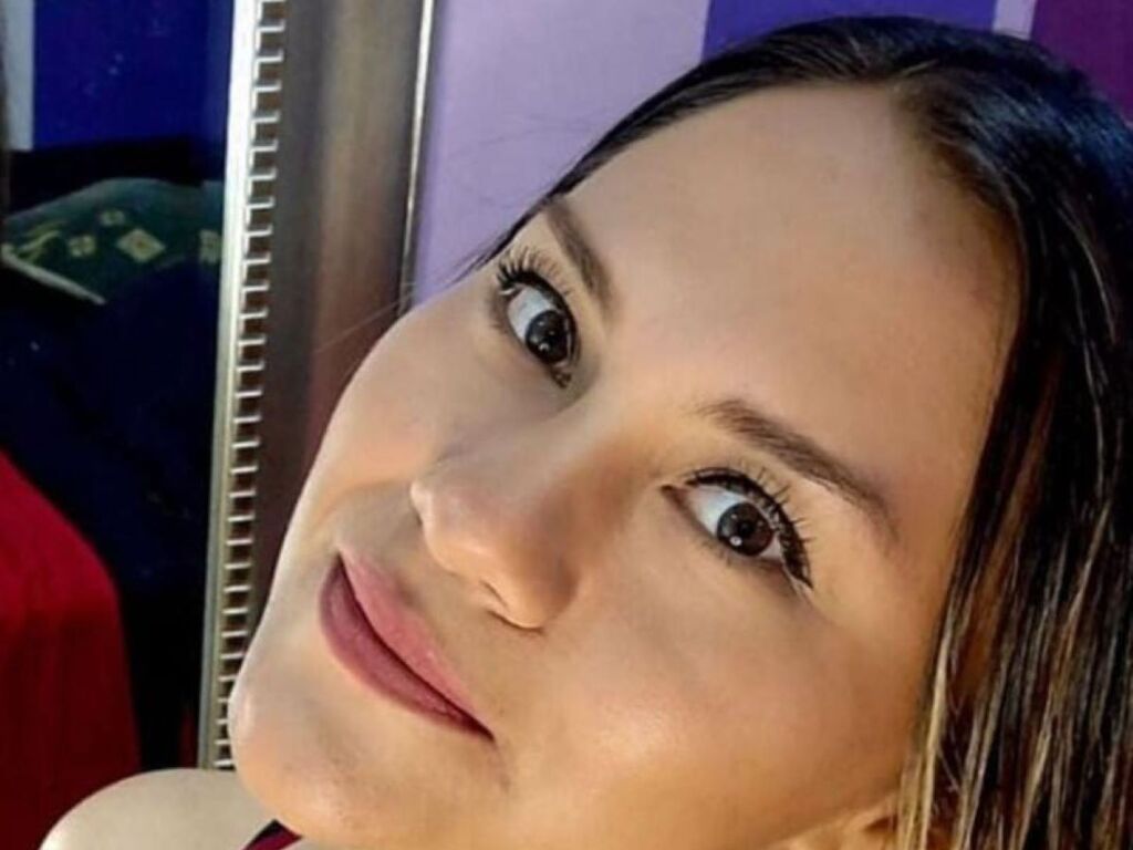 SilvanaArdiente – webcam model profile photo