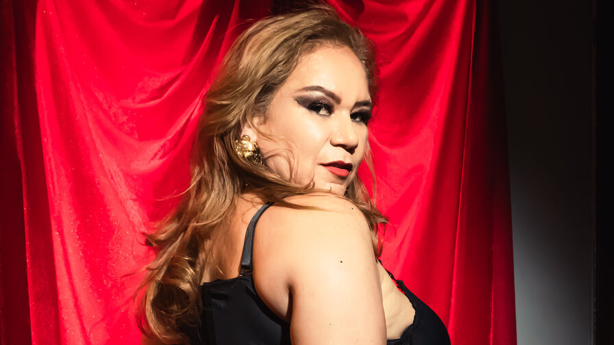 Watch MelaniaKnauss on AsianSexSite.net