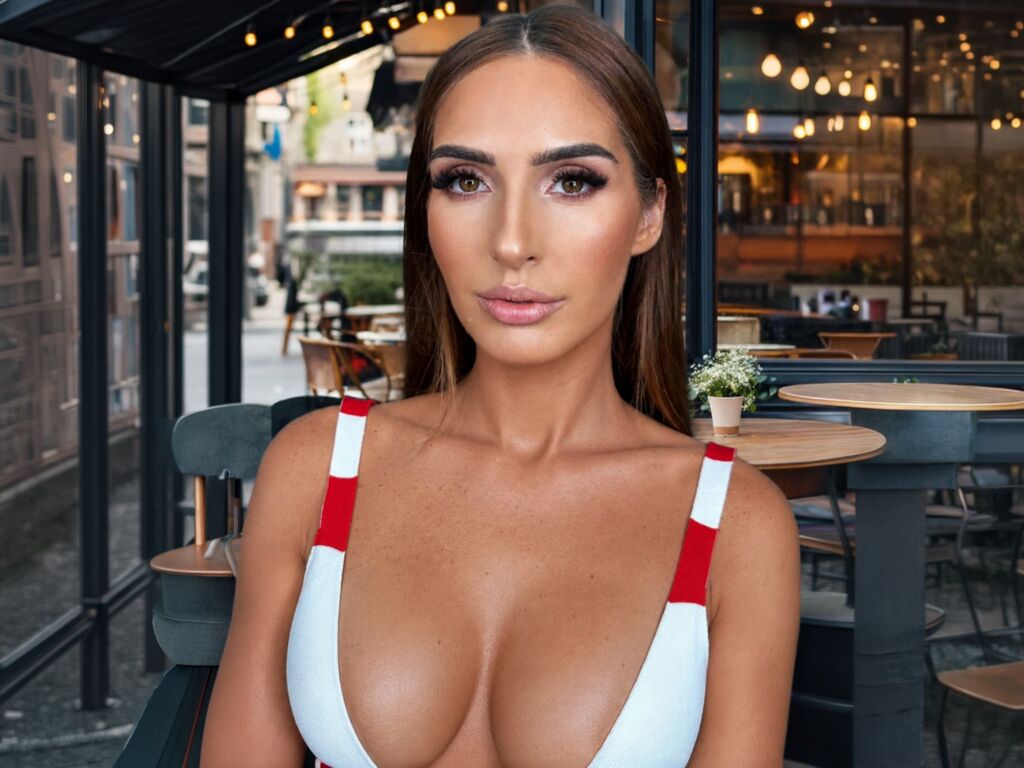 EllieSin profile photo