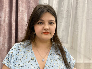 live chat online BellaNight