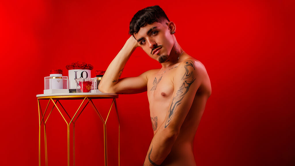 Sex chat gratuit in direct cu NikoStone pe LiveJasmin