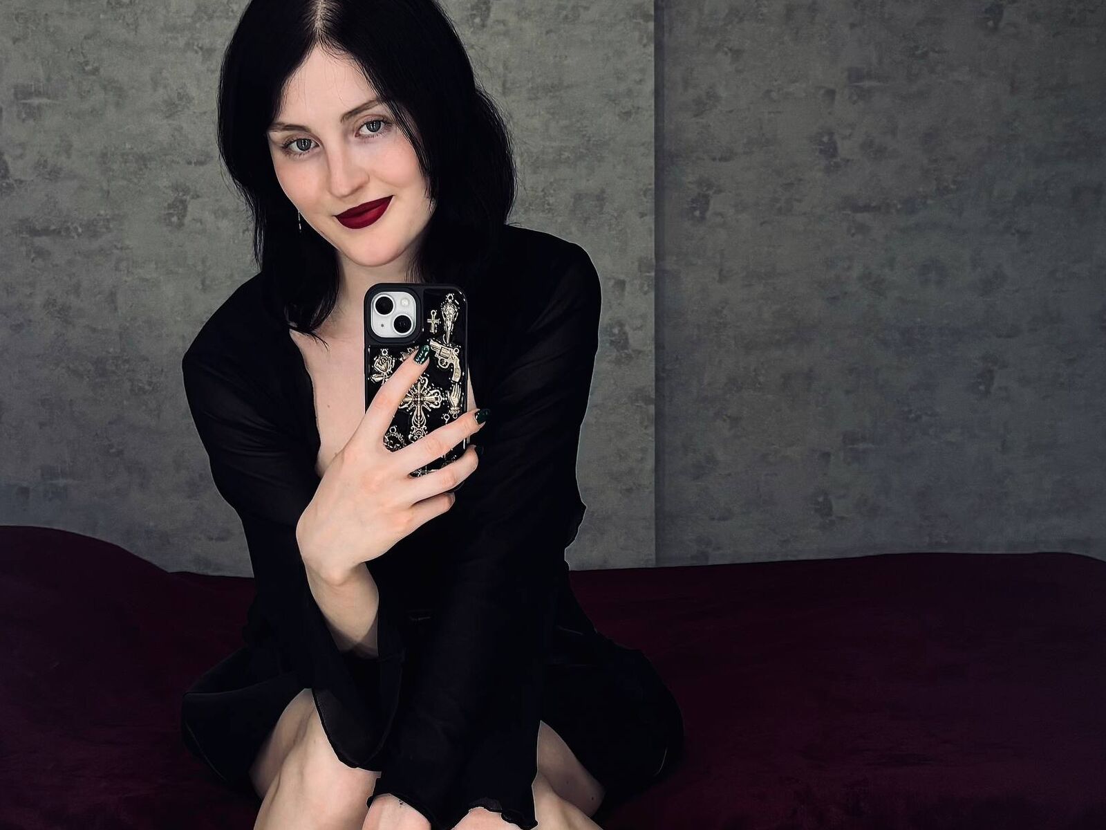 Live cam for CherrylSoffer
