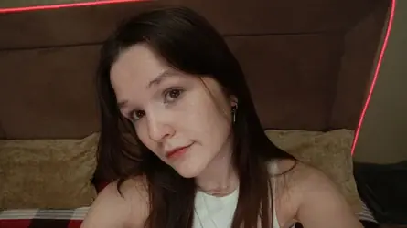 JenevaKujawski's chat room