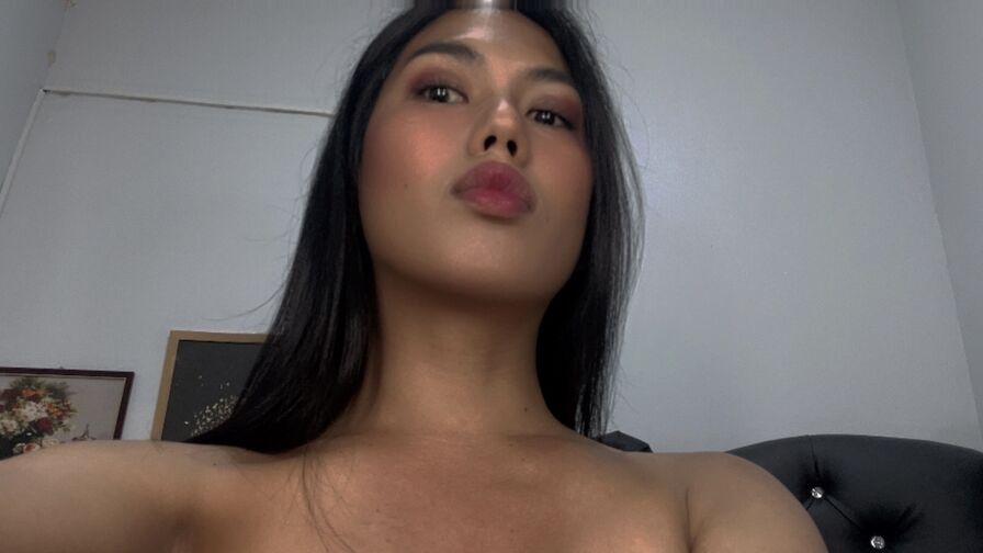 Watch AnikaEvanns live on zeit-gewinn.com