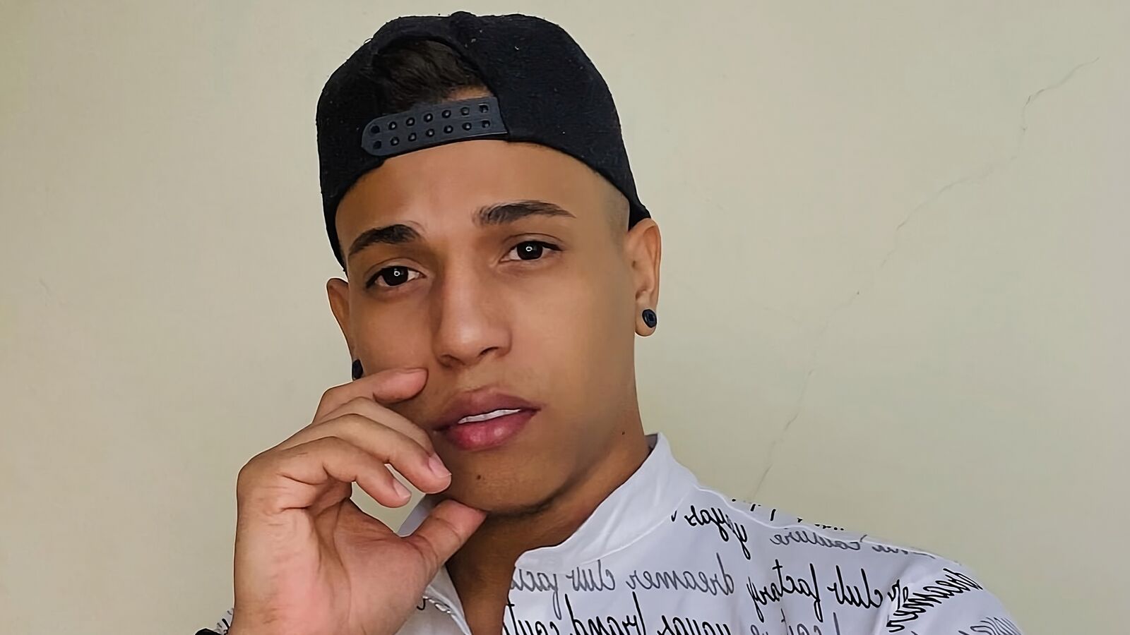 MaikelGarcia erotic portrait