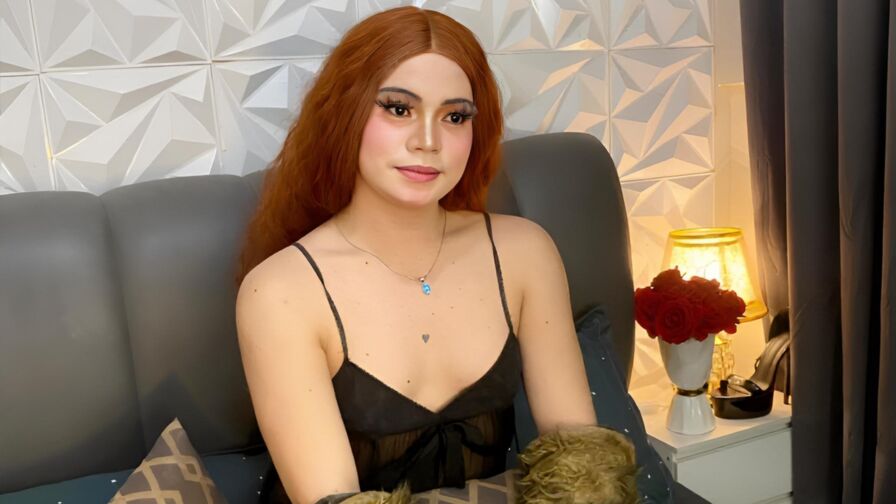 NamiWintor live cam model