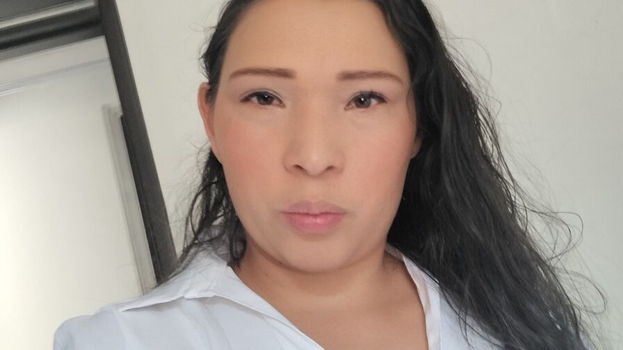 Chat With LuceroMariap Now