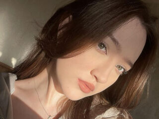 LisanBrown Selfie Gallery