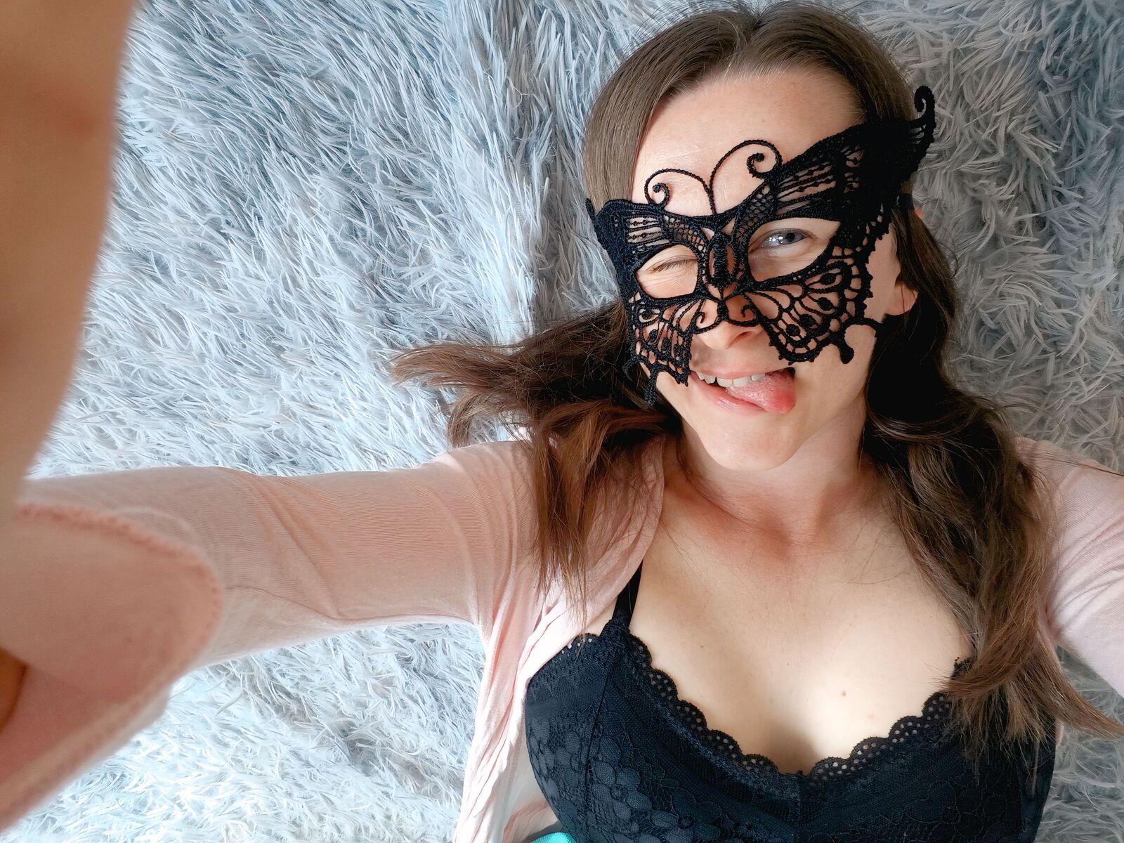 Live cam for RebeccaRay