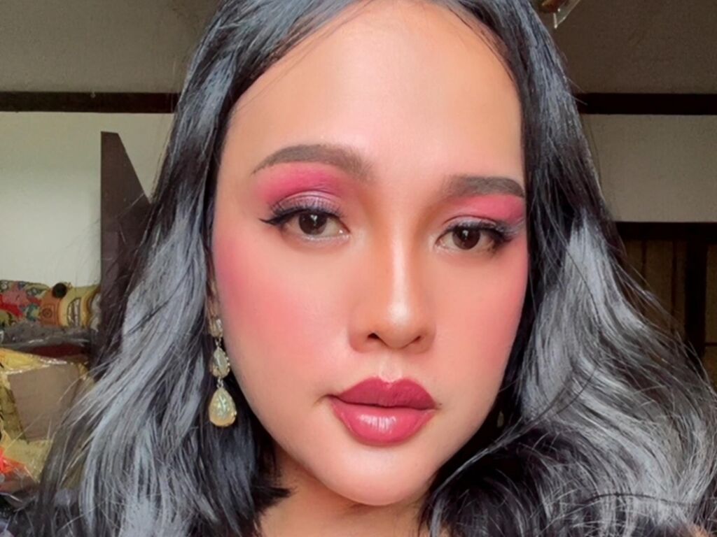 EvaPonda private show profile image