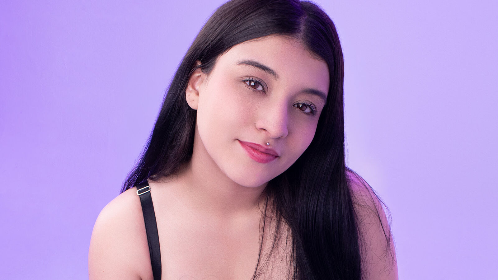 AliceSeraphine erotic portrait