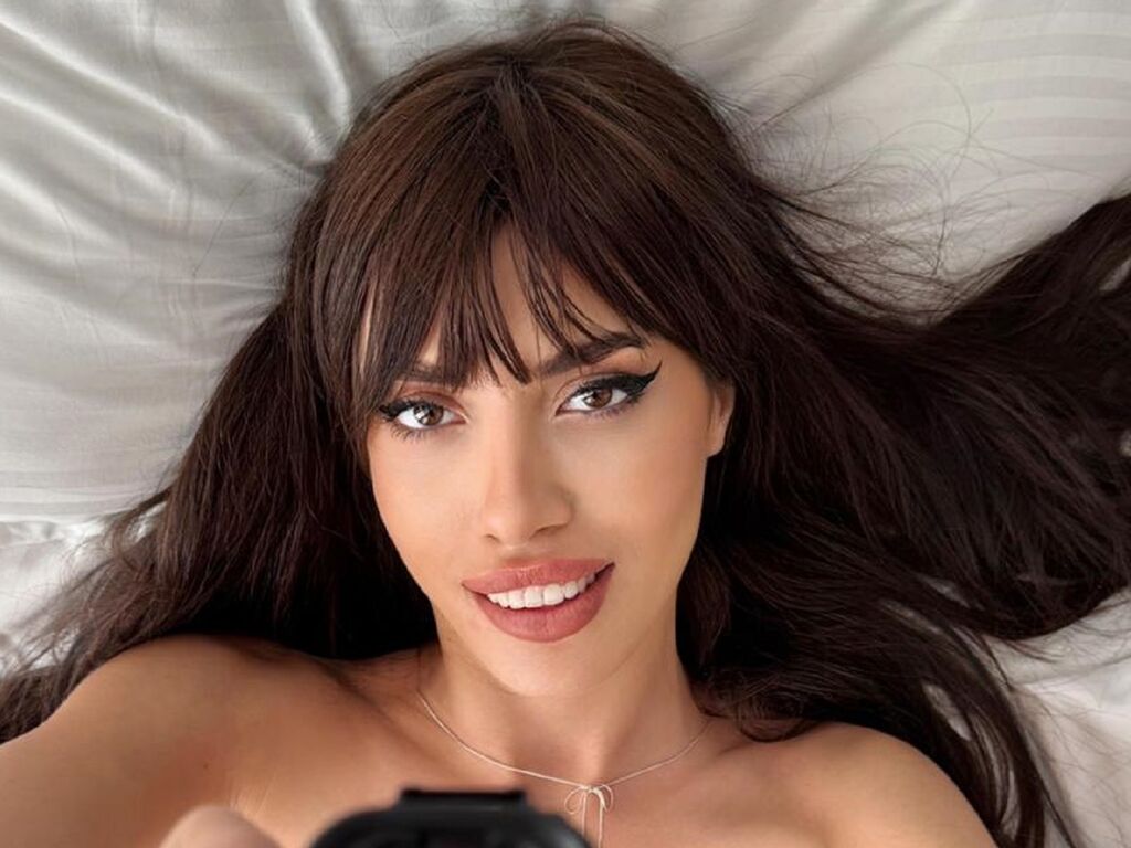 Ana – webcam model profile photo