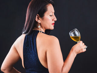 AishaHays Live Cam Model