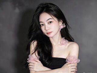 CelesteQi age 43