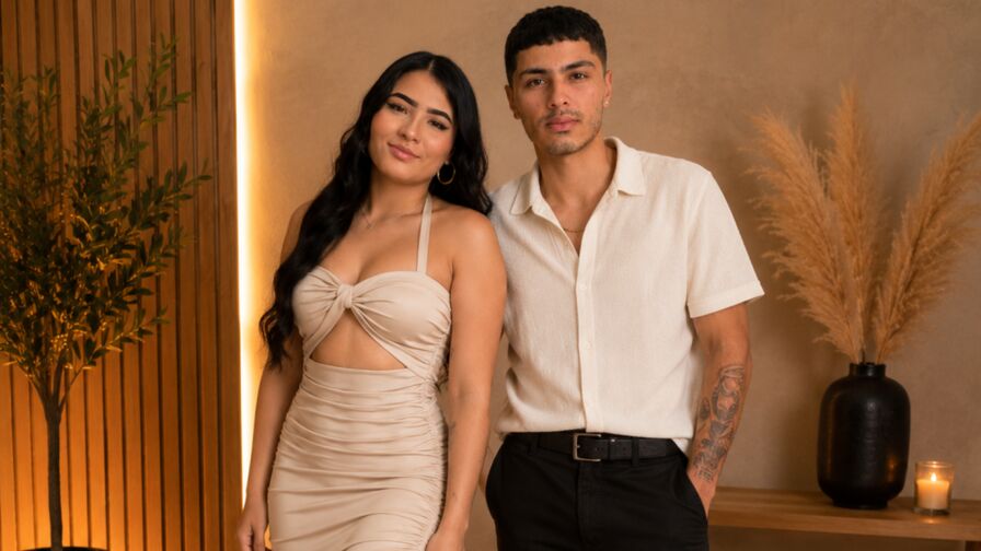 Live Sex Chat with BiancAndDominic