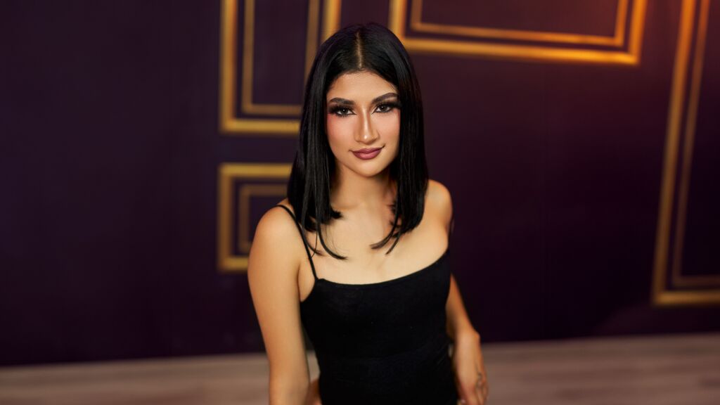 NatashaCeratti cover