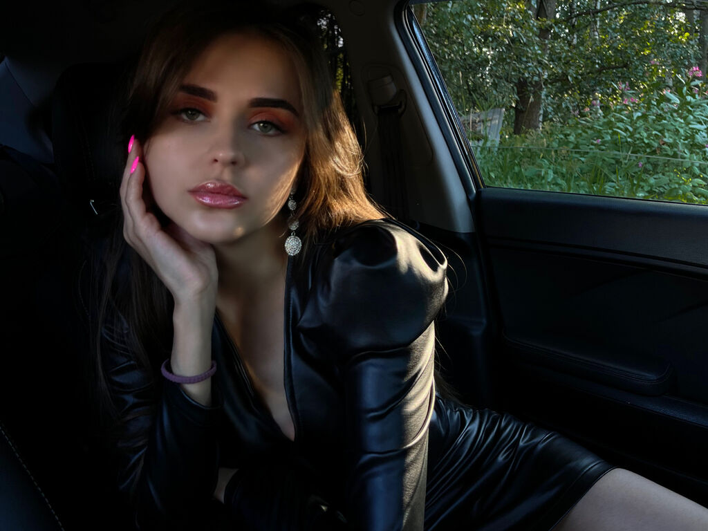 AngelicaShelly Camera Thumbnail