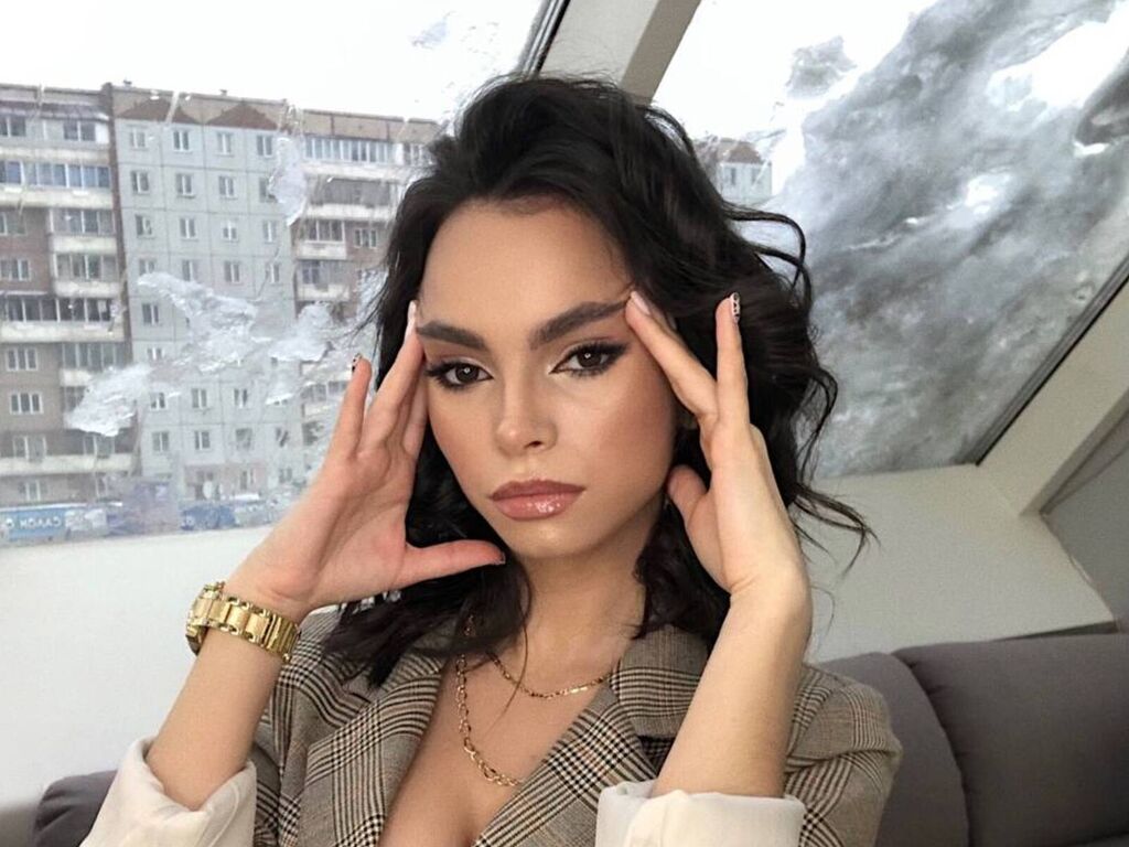 MilaFlow Nackt