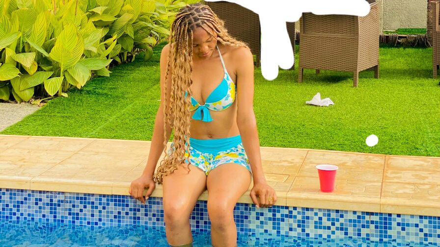 Watch DewaniAuh live on airporn.net