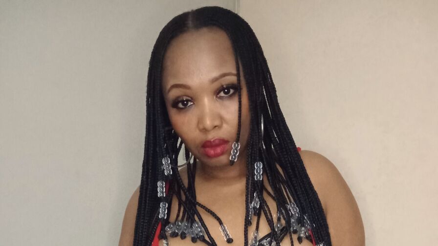 Chat With RosaNoir Now