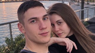LukasAndAnya couple video chat image