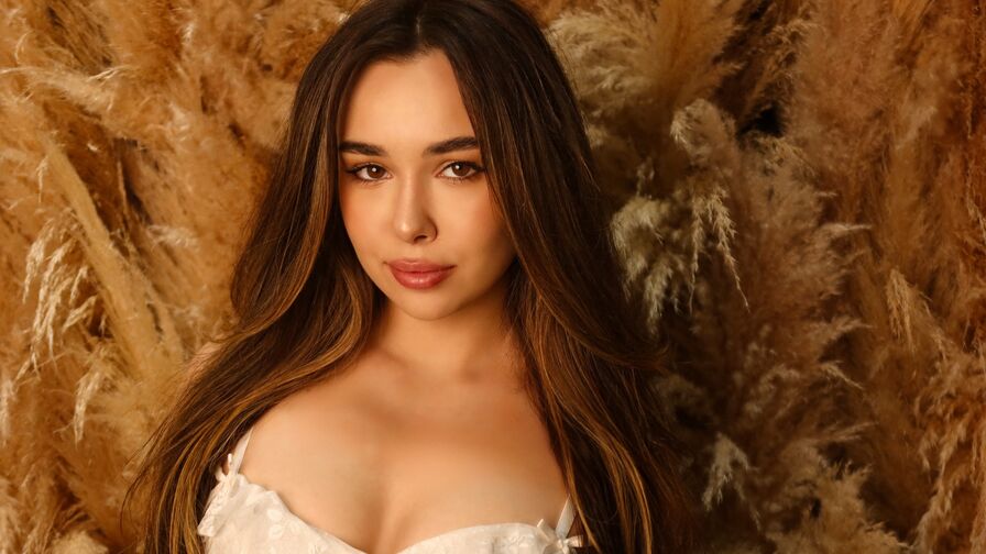 Live Sex Chat with MiaMirele