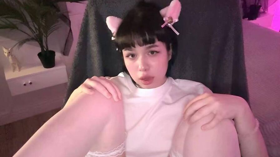 NonaJones's live cam