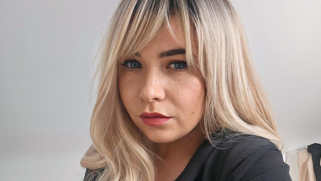 EmmaDiamondz's profile from Jasmin at GirlsOfJasmin'