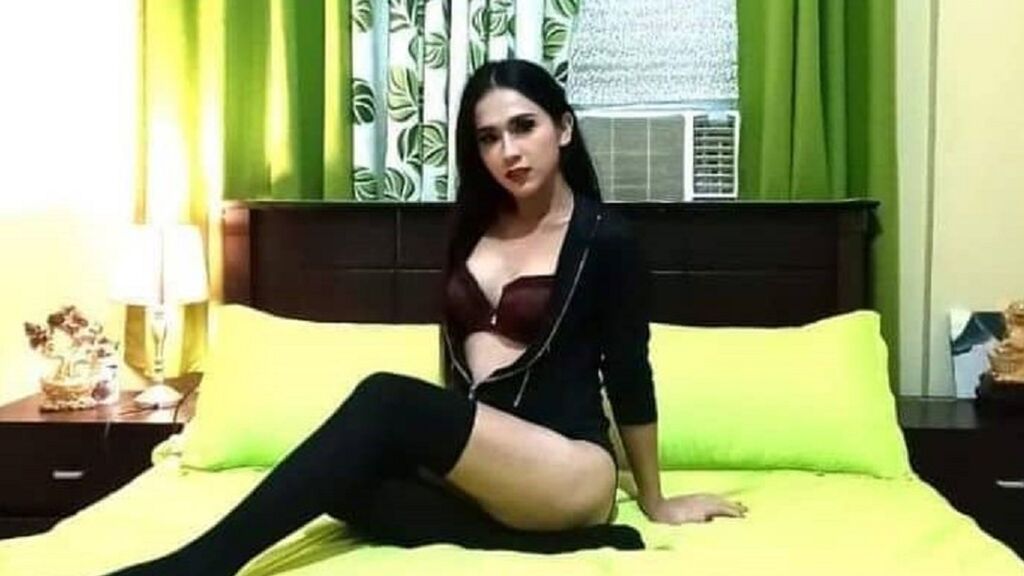 FranciskaFlores live cam model at LiveJasmin