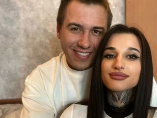 SabyBronty - LiveJasmin Couple 