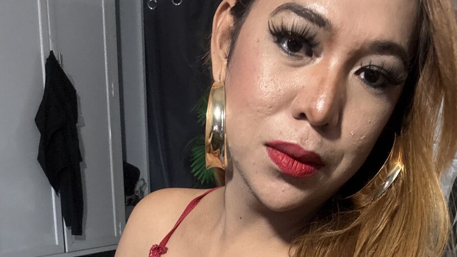 Discover Queenkendramarie VIP show