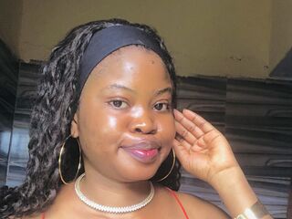 Ebony girl DewaniDivani on cam today 2026-31-05