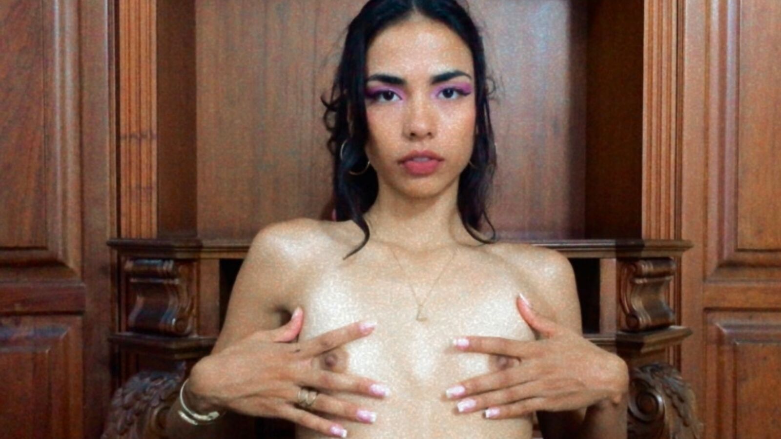 ChloeVisconti glamour portrait