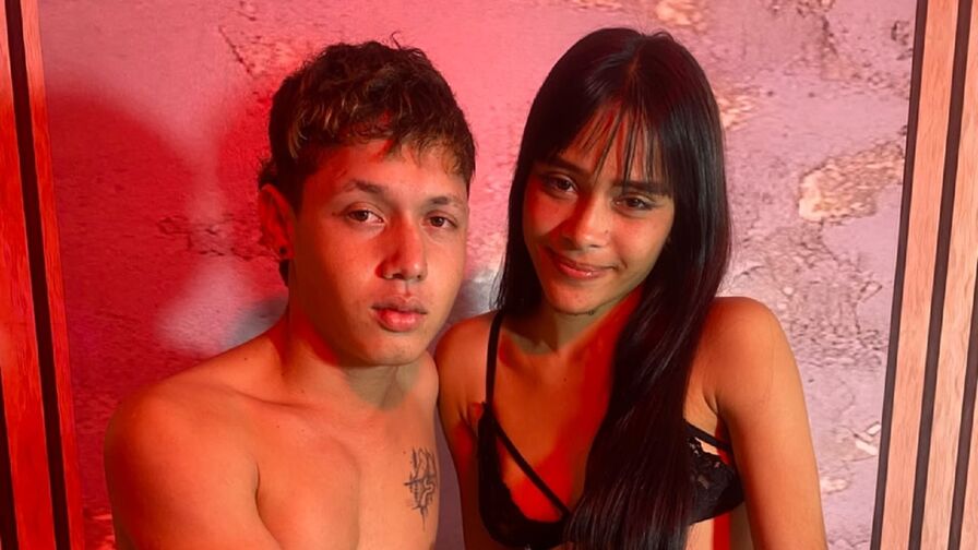LindaAndJhon Amateur Masturbating