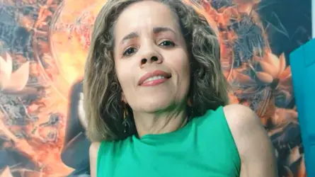 AngieNowak's chat room