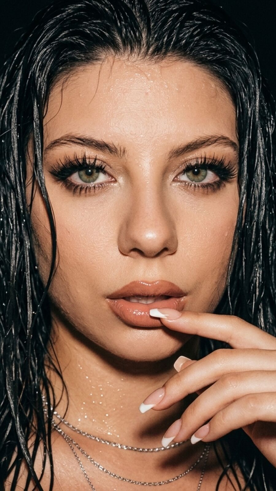 MarryMenedez glamour portrait