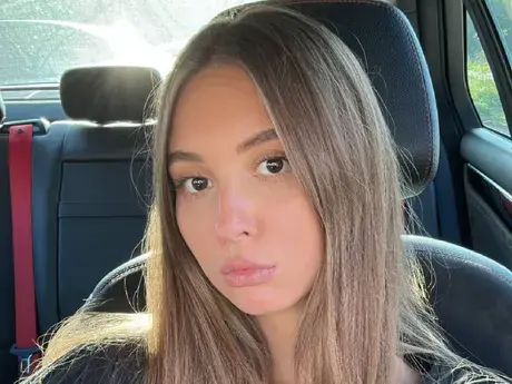 Chat with MiyaEvans