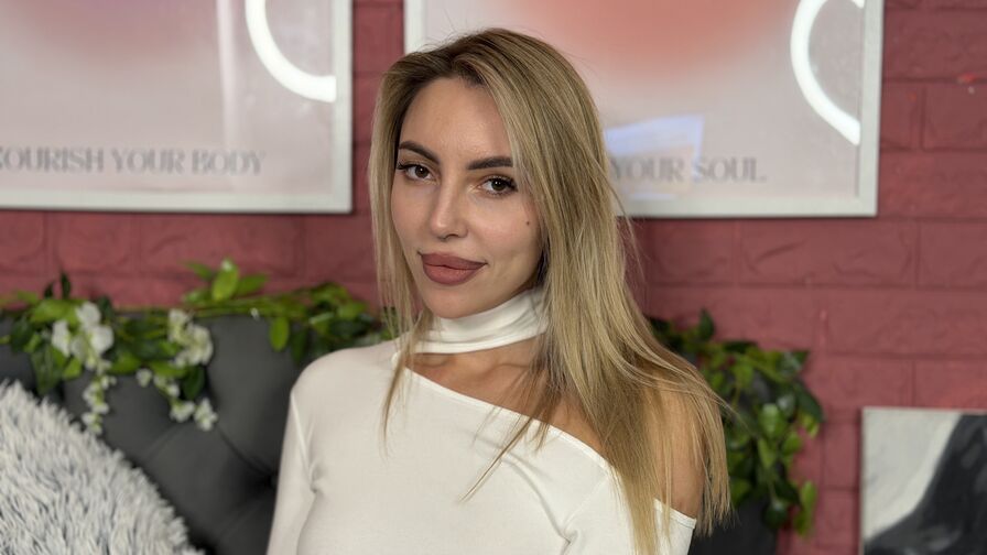 MelisaDee live cam