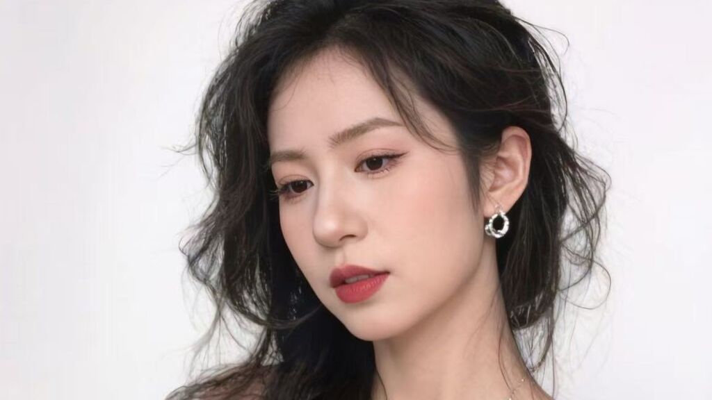 AnnLinMei Live Cam on LiveJasmin