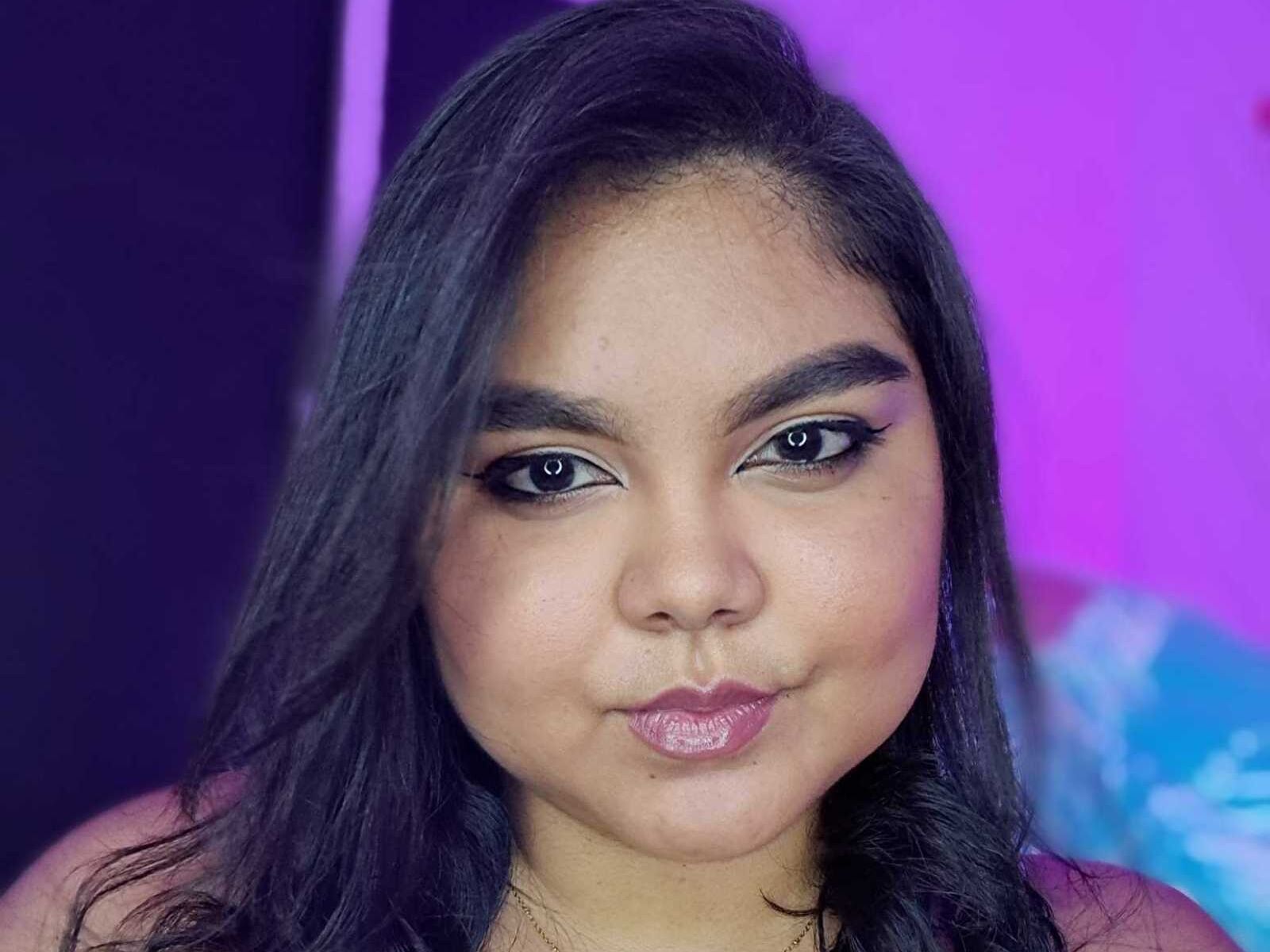 Live cam for MariZafiro